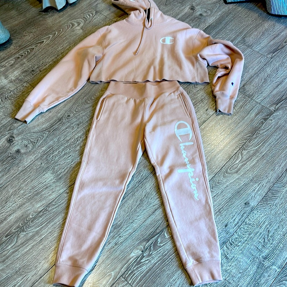 Champion sweatsuit